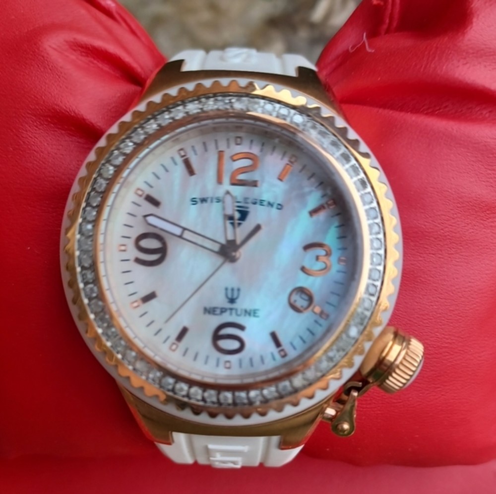 SWISS LEGEND DIAMOND NEPTUNE VINTAGE RARE ROSE GOLD WATCH NWT - Picture 6 of 16